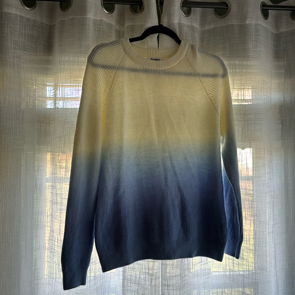 White to Blue Ombré Knit Sweater (size L)